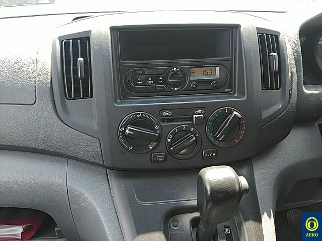 NISSAN NV200 2018
