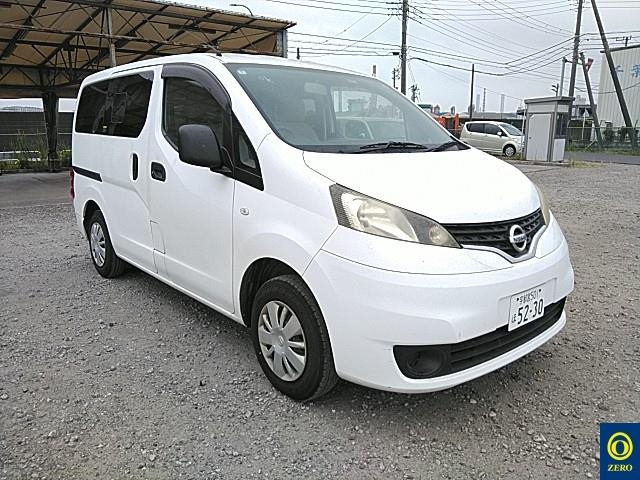 NISSAN NV200 2012
