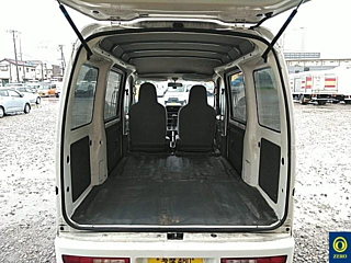 DAIHATSU HIJET VAN 2013