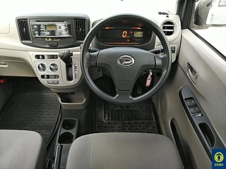DAIHATSU MIRA E S 2014