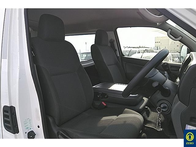 NISSAN CARAVAN VAN 2013