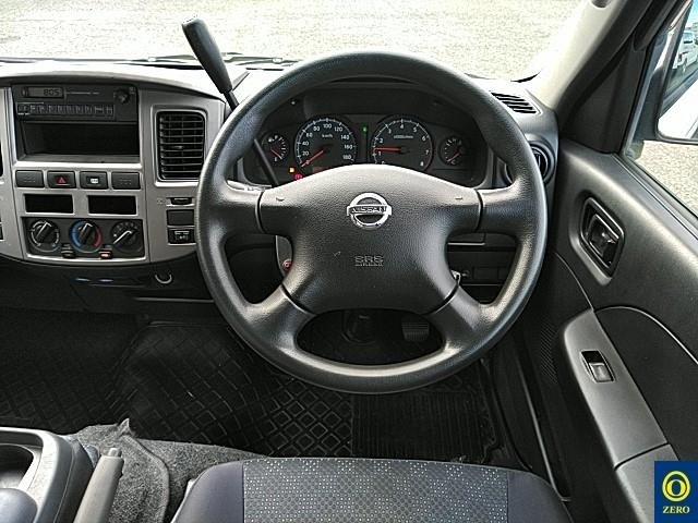 NISSAN CARAVAN VAN 2011