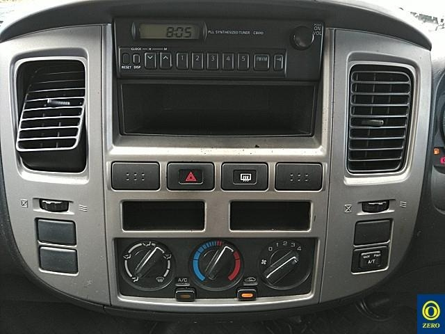 NISSAN CARAVAN VAN 2011