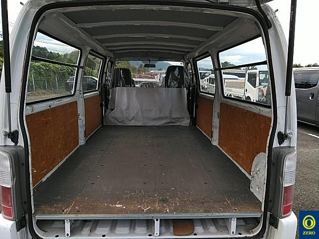NISSAN CARAVAN VAN 2011