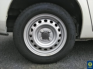 TOYOTA SUCCEED 2018