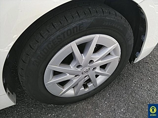 TOYOTA PRIUS ALPHA 2020