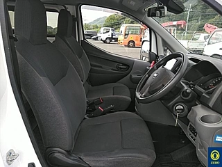 NISSAN NV200 2020