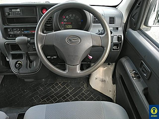 DAIHATSU HIJET VAN 2017