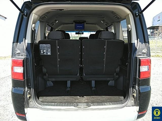 MITSUBISHI DELICA D5 2013