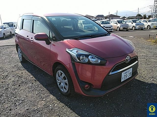 TOYOTA SIENTA 2015