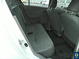 DAIHATSU MIRA E S 2016