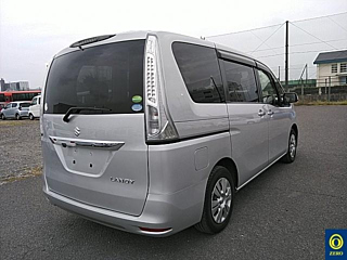 SUZUKI LANDY 2015