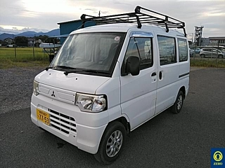MITSUBISHI MINICAB VAN 2012