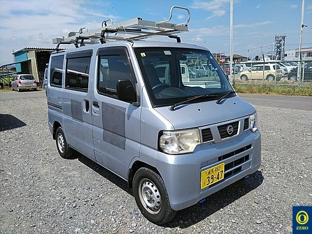NISSAN CLIPPER VAN 2013