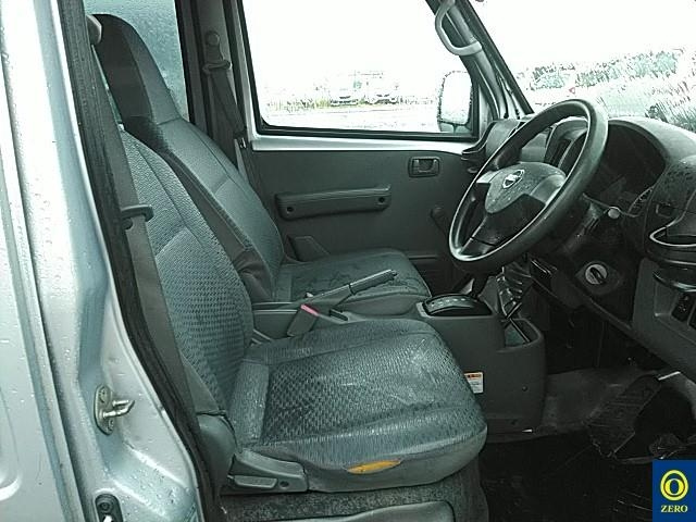 NISSAN CLIPPER VAN 2013