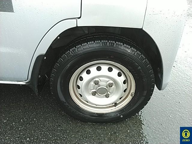 NISSAN CLIPPER VAN 2013