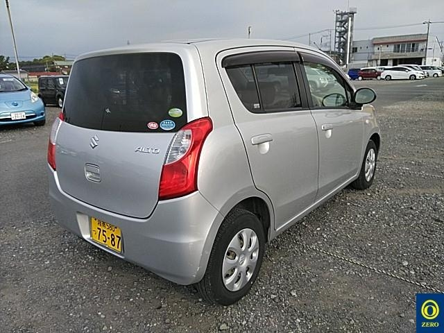 SUZUKI ALTO 2011