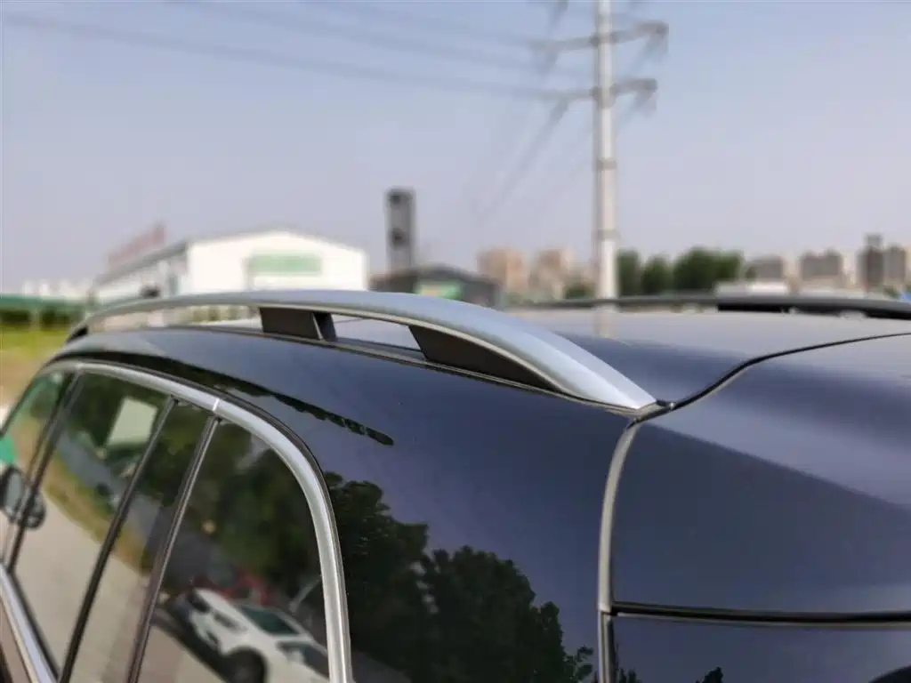 MERCEDES BENZ GLB 2024