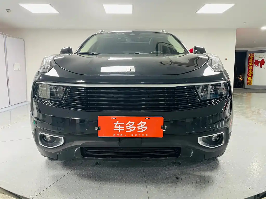LYNK&CO 01 2018