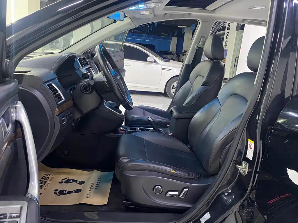 HAVAL H6 2015