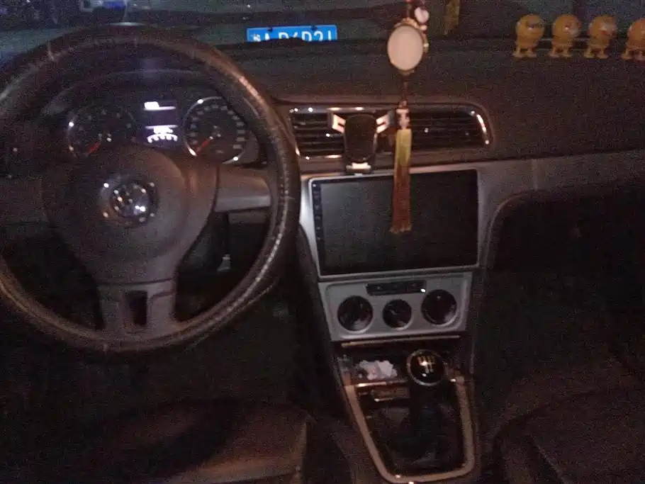 VOLKSWAGEN LAVIDA 2018