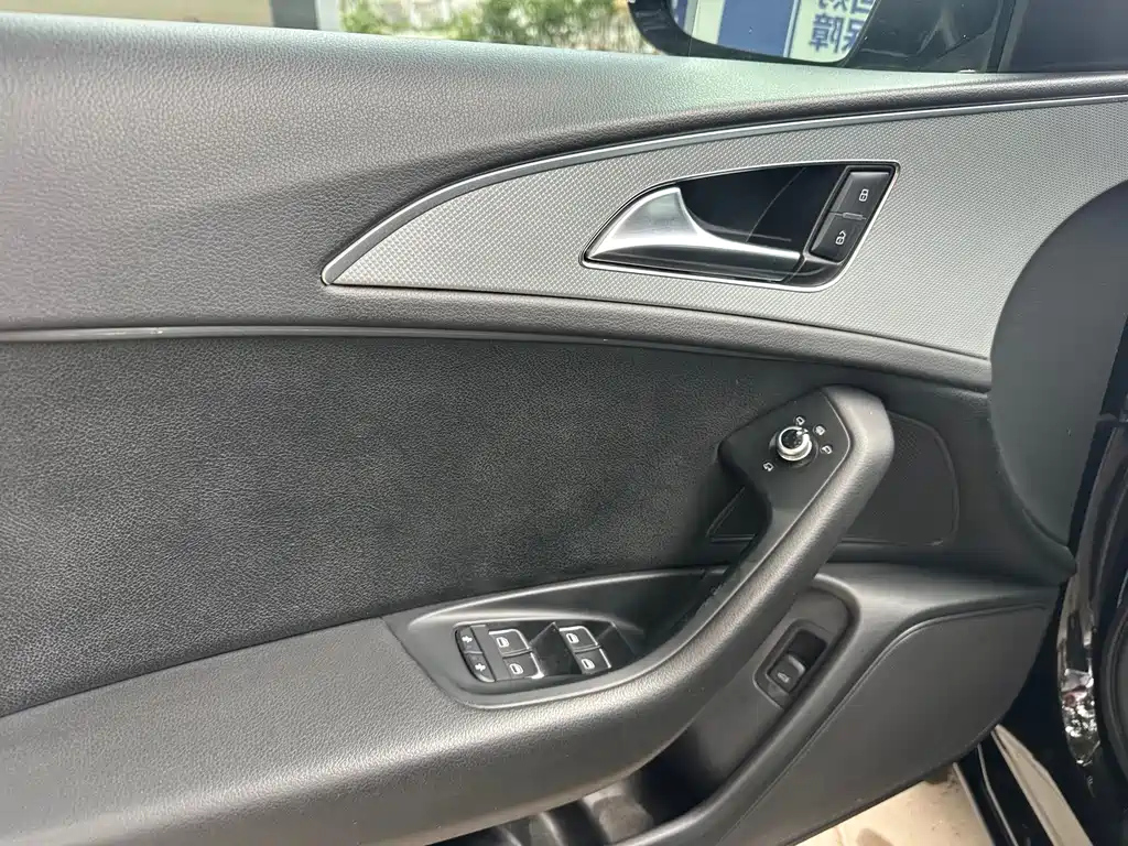 AUDI A6L 2014