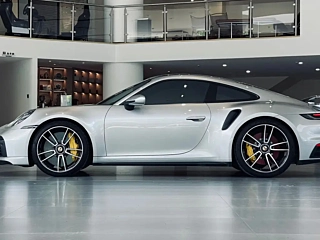 PORSCHE 911 2022