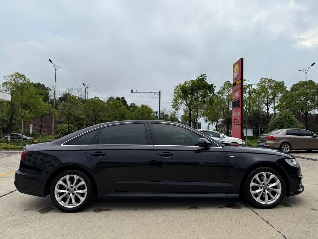 AUDI A6L 2018