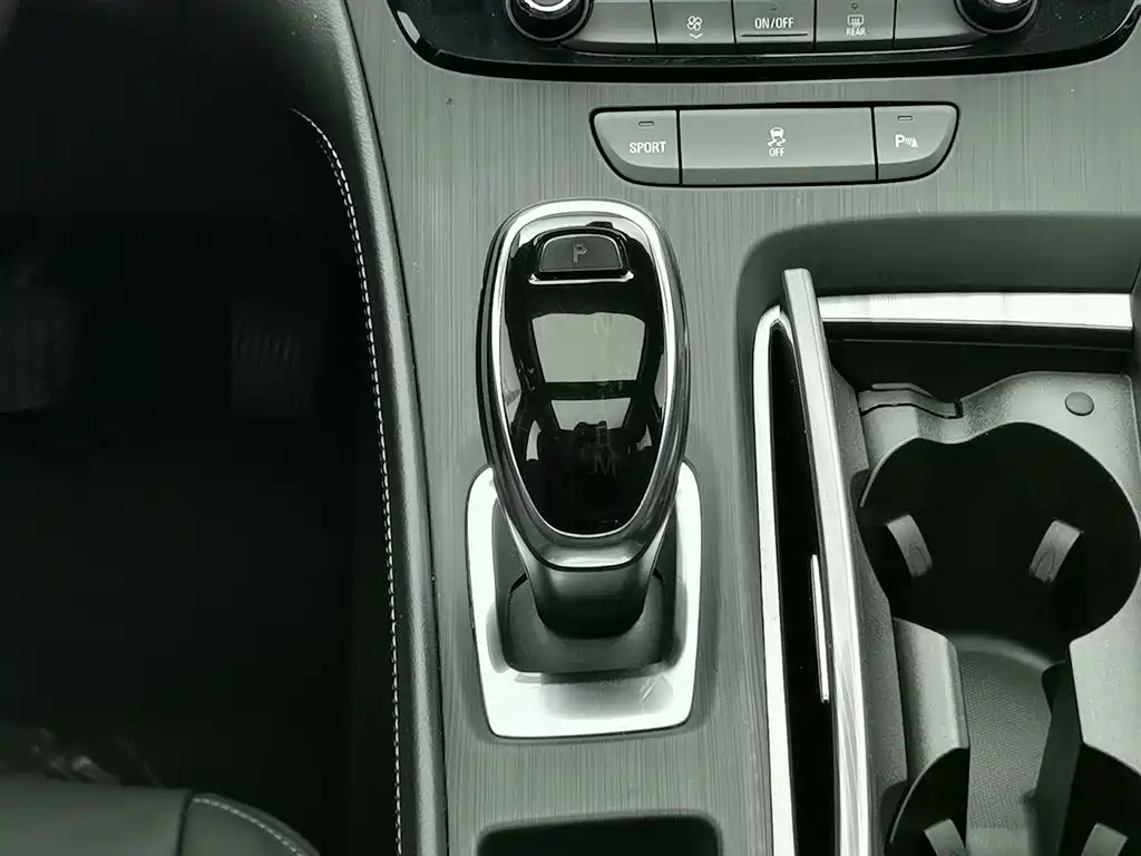 BUICK LACROSSE 2021