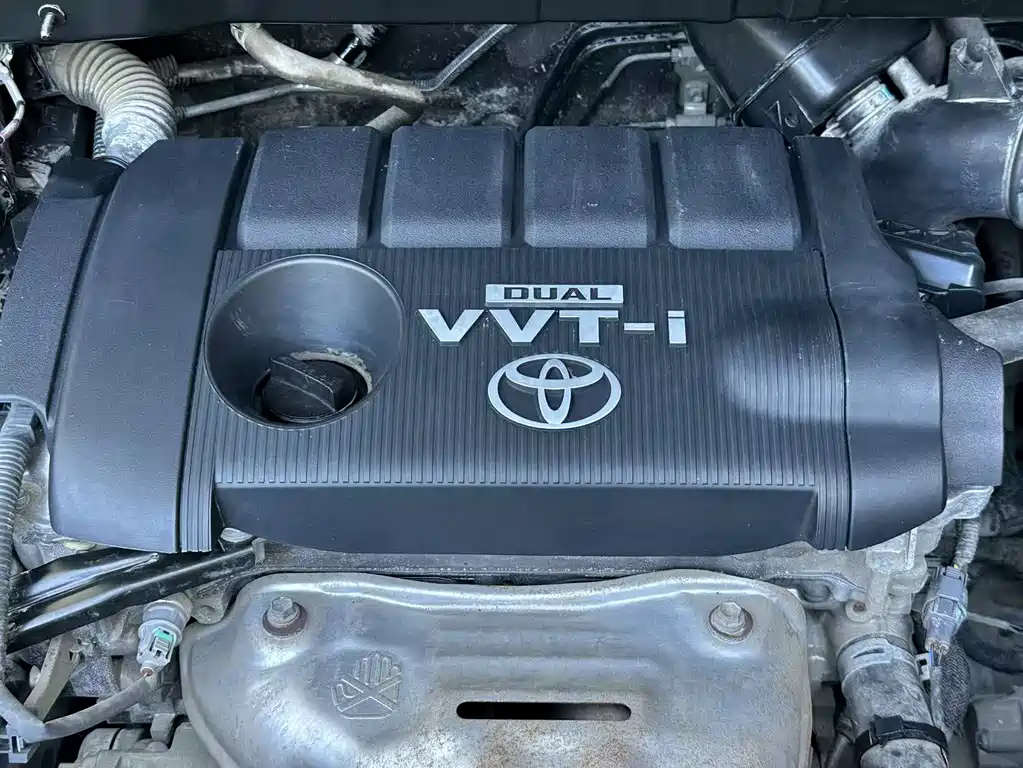TOYOTA HIGHLANDER 2013