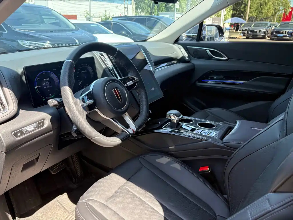HONGQI HS3 PHEV 2024