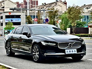 VOLVO S90 2024