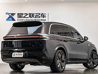 LI AUTO L8  2025 YEAR MAX INTELLIGENT  EDITION 2025