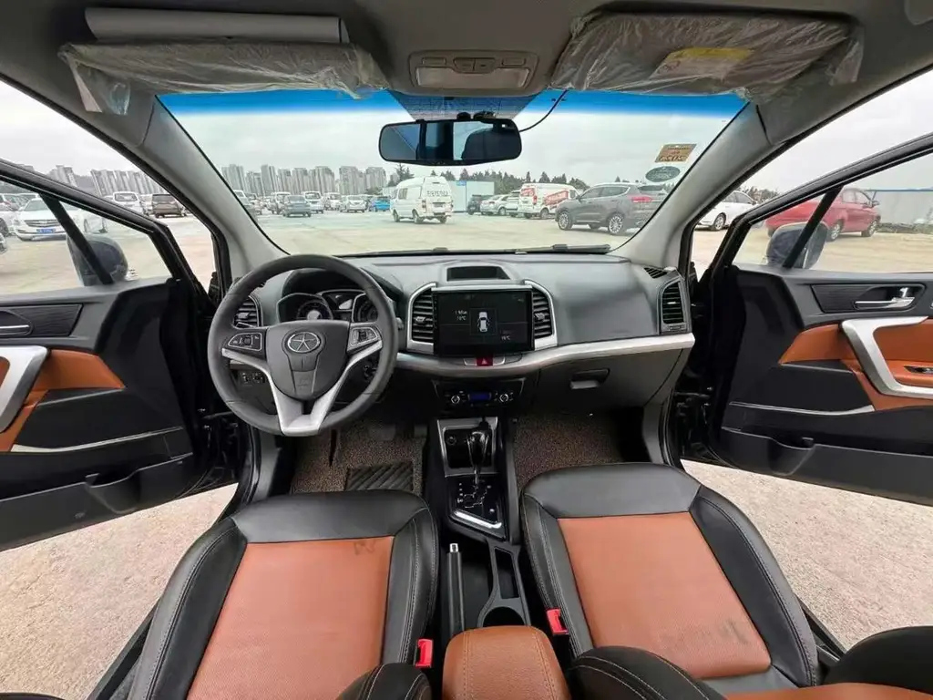 JAC REFINE S3 2014