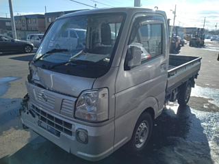 NISSAN CLIPPER TRUCK
