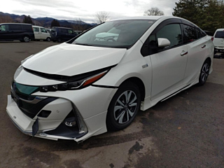 TOYOTA PRIUS PHV