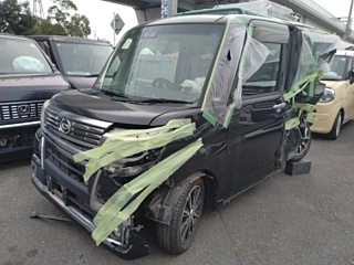 Daihatsu Tanto 2017