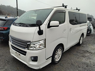 Nissan Caravan 2016