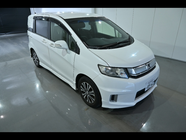 HONDA FREED 2014