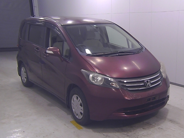 HONDA FREED 2010