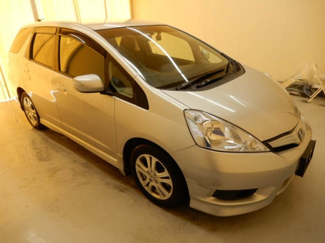 HONDA FIT SHUTTLE 2012