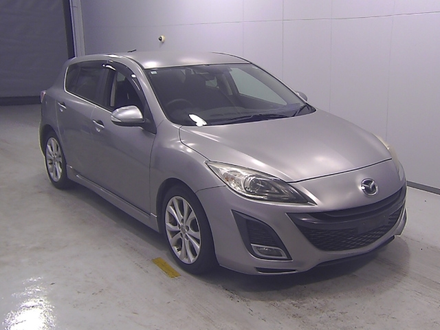MAZDA AXELA 2010