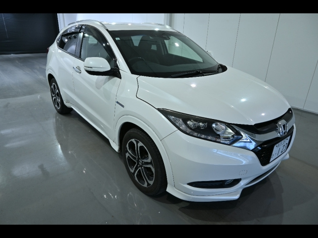 HONDA VEZEL 2015