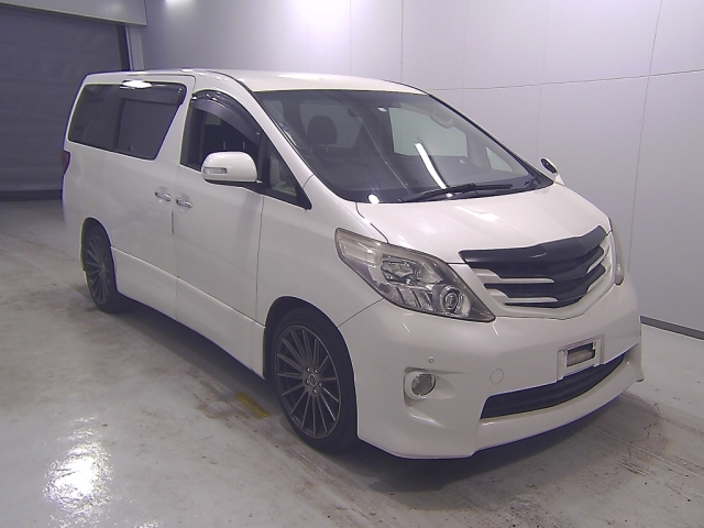 TOYOTA ALPHARD 2008