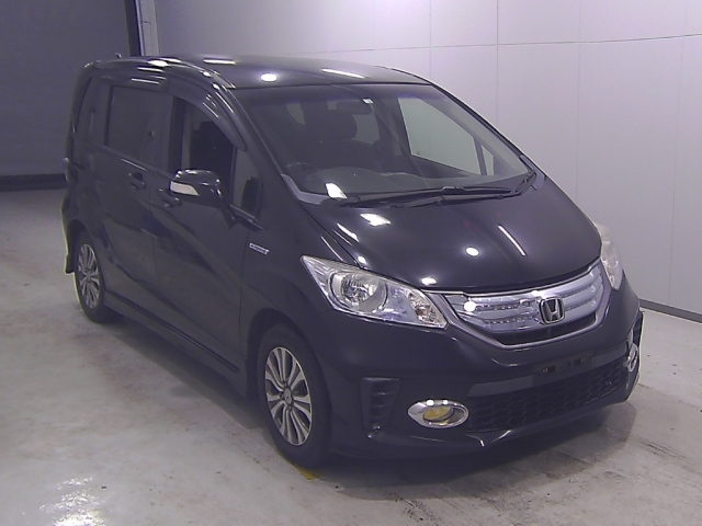 HONDA FREED 2012