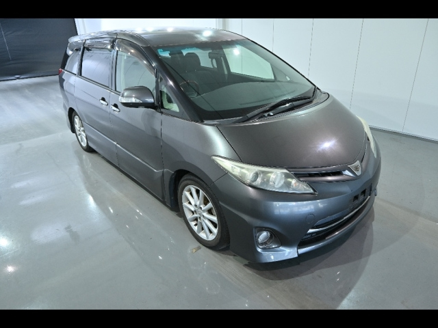 TOYOTA ESTIMA 2012