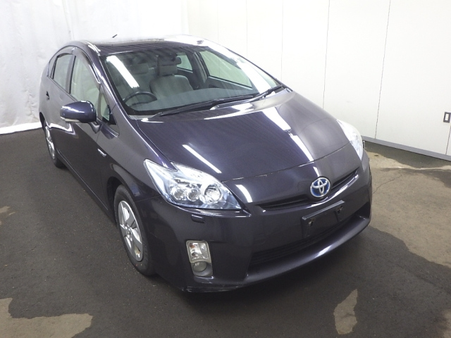 TOYOTA PRIUS 2011