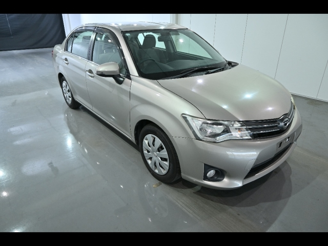 TOYOTA COROLLA AXIO 2012