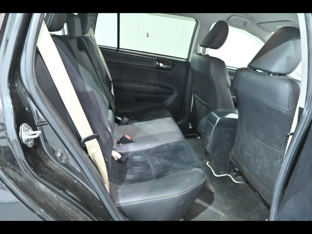 TOYOTA COROLLA FIELDER 2013
