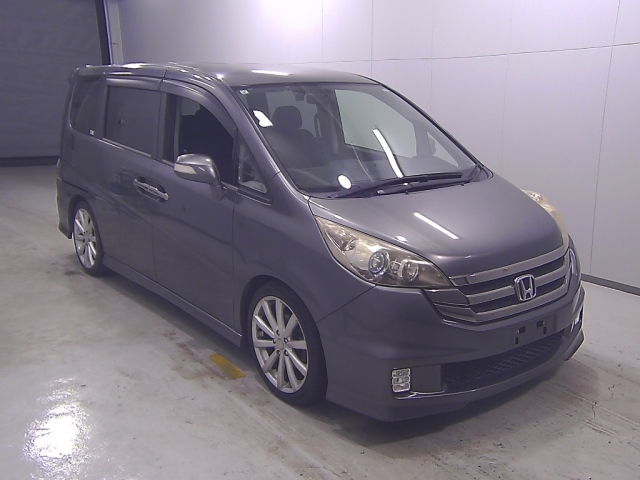 HONDA STEP WAGON 2009